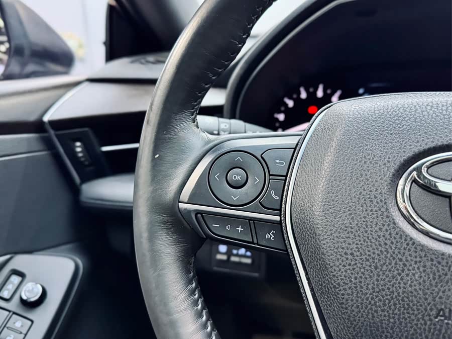 Toyota Avalon 2021 car image #21