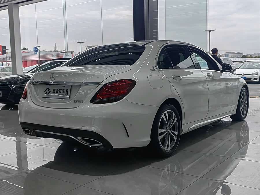 Mercedes-Benz C Class 2020 car image #21