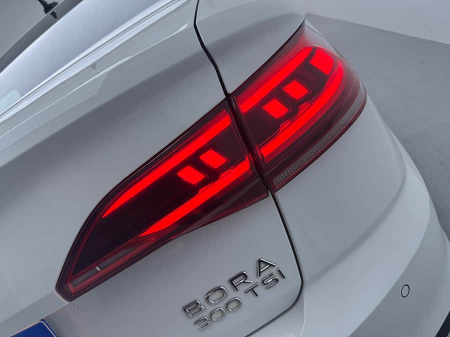 Volkswagen Bora 2024 car image #21
