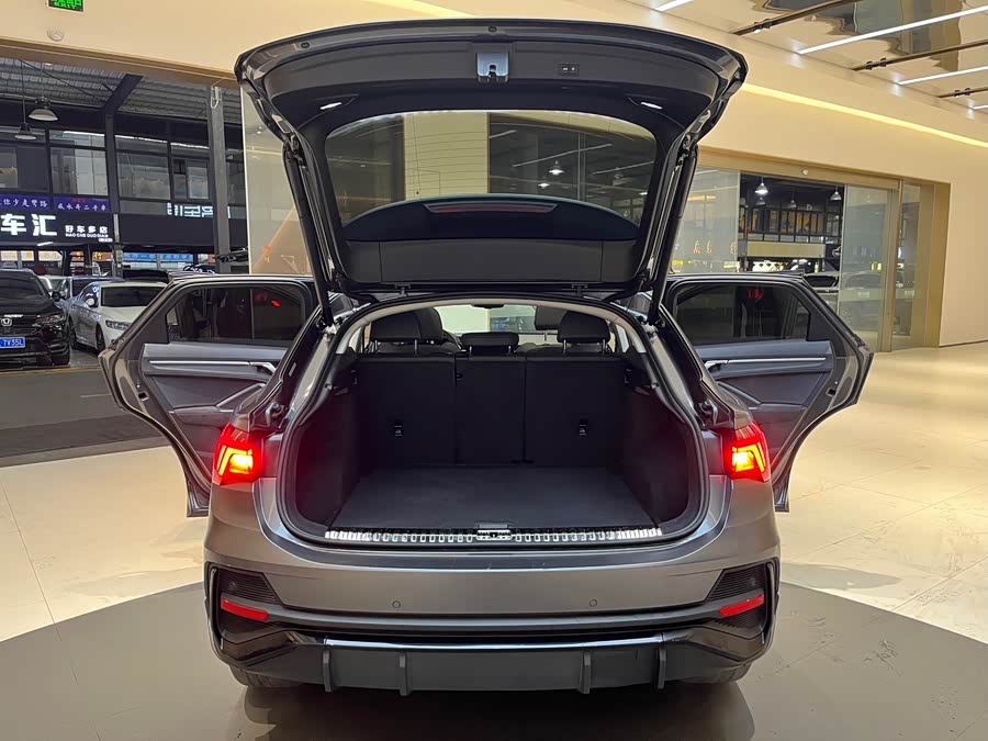 Audi Q3 Sportback 2022 #21 Audi Q3 Sportback 2022 car image #21