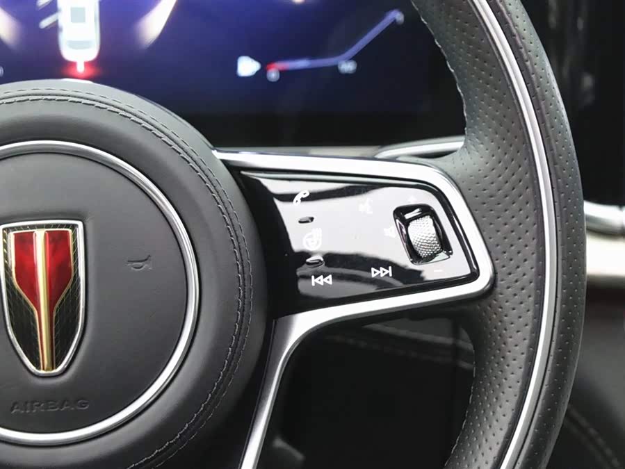 HongQi H9 2020 car image #21