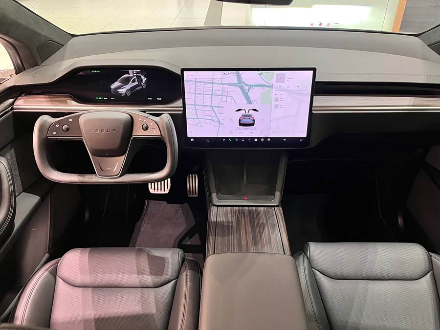 Tesla Model X 2023 immagine di auto #21