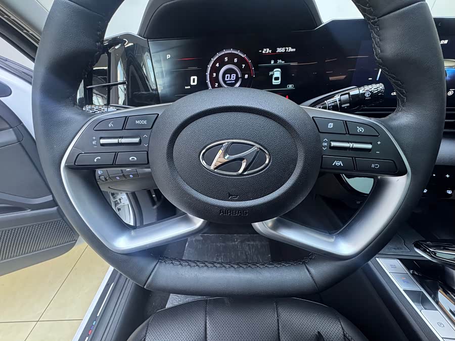 Hyundai Elantra 2022 car image #21