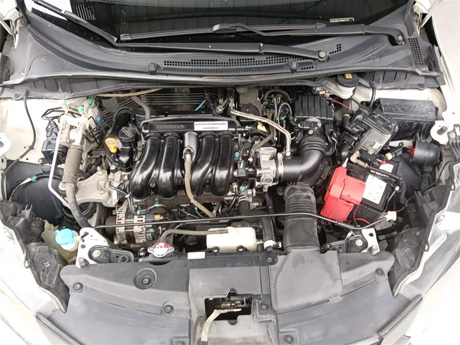 Honda Greiz 2017 #21 Honda Greiz 2017 car image #21