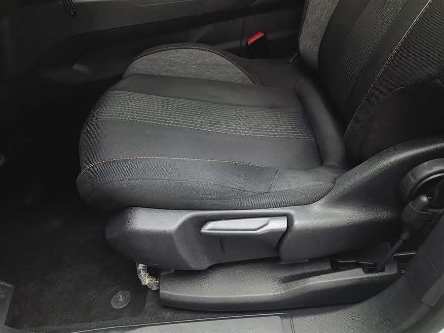 标致 标致5008 2020 汽车图片 #21