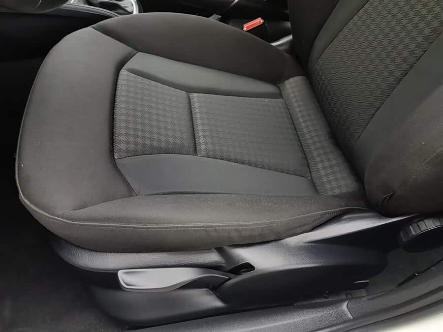 Audi A1 2013 car image #21