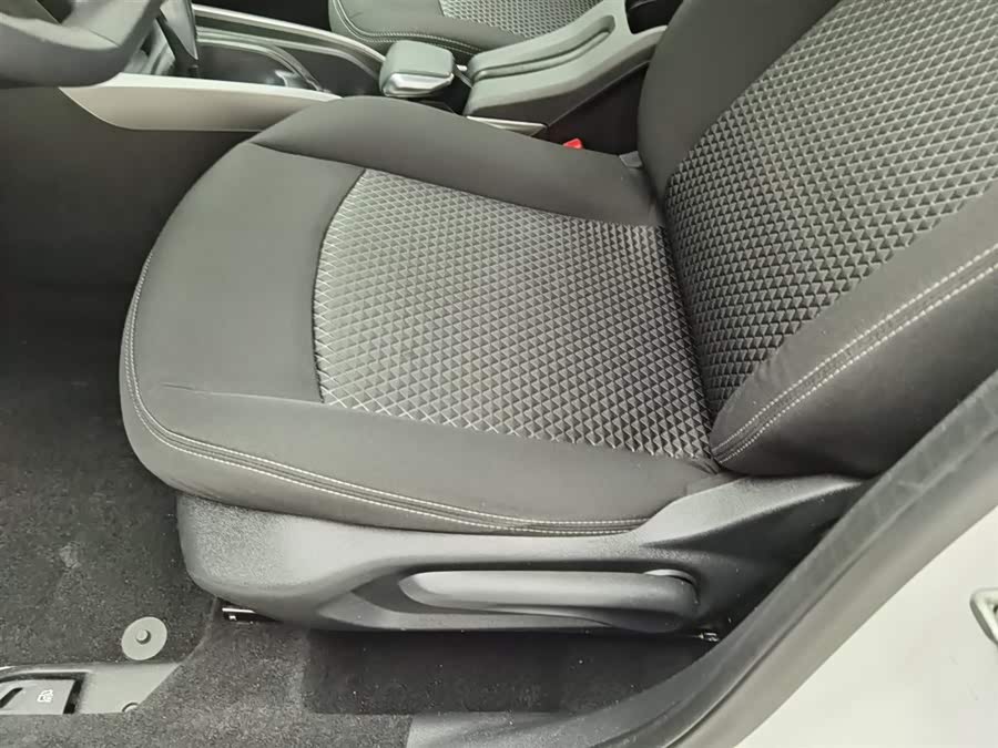 雪铁龙 爱丽舍 2017 汽车图片 #21