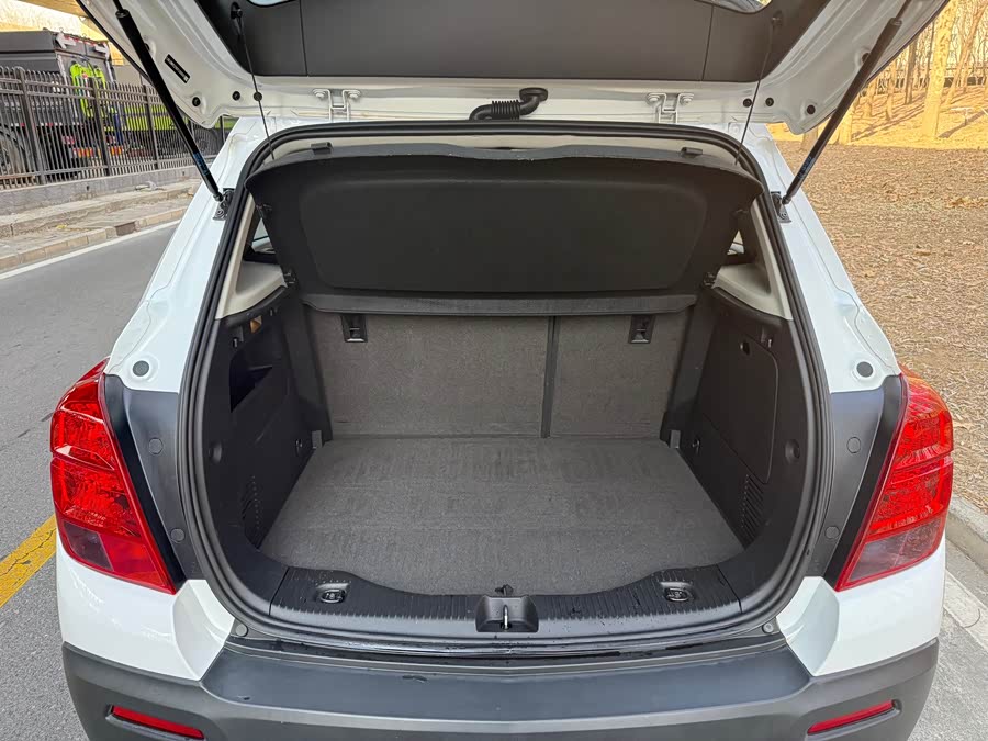 Chevrolet Tracker 2016 #21 Chevrolet Tracker 2016 car image #21