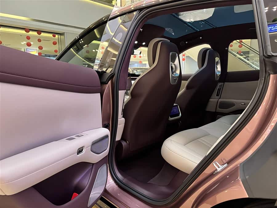 MI YU7 2025 car image #21