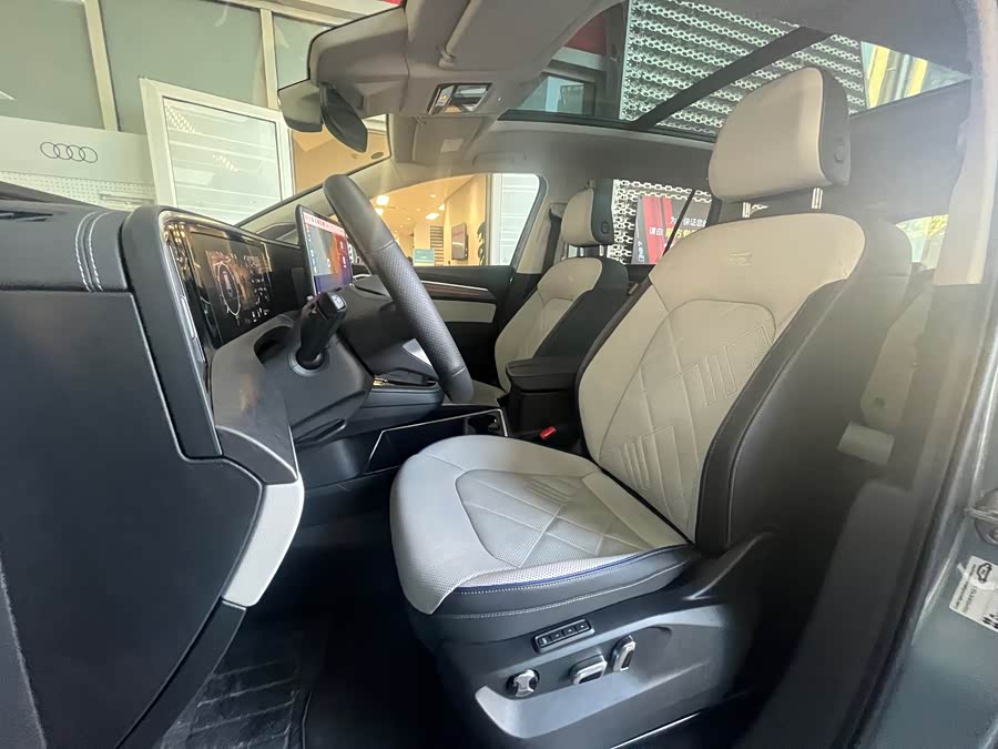 Volkswagen Talagon 2025 #21 Volkswagen Talagon 2025 immagine di auto #21