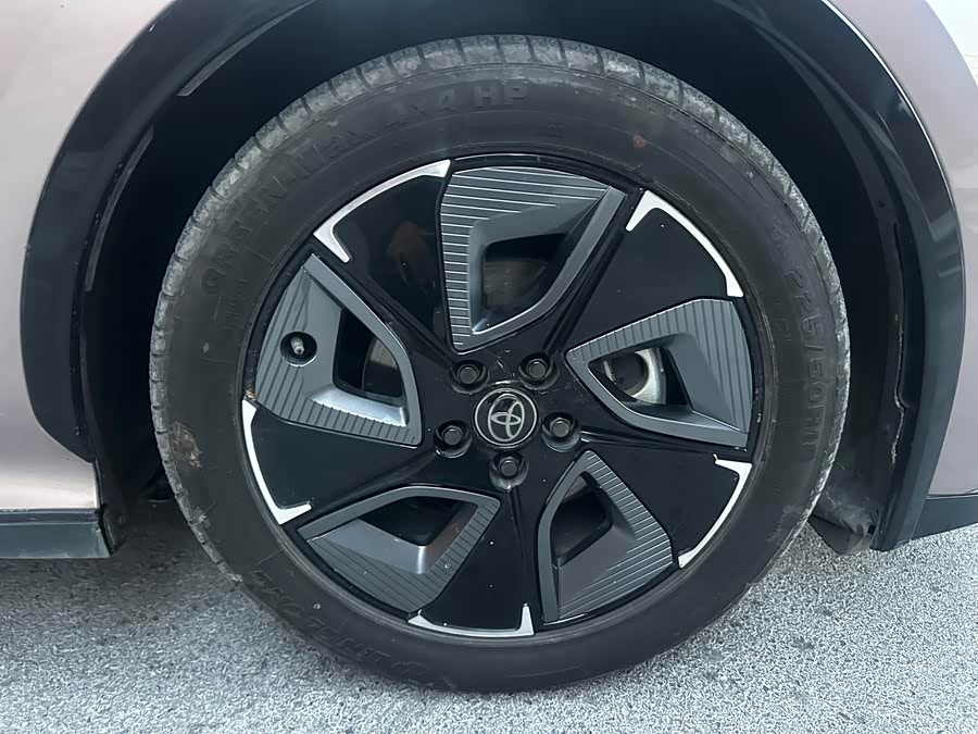 Toyota bZ3 2023 immagine di auto #21