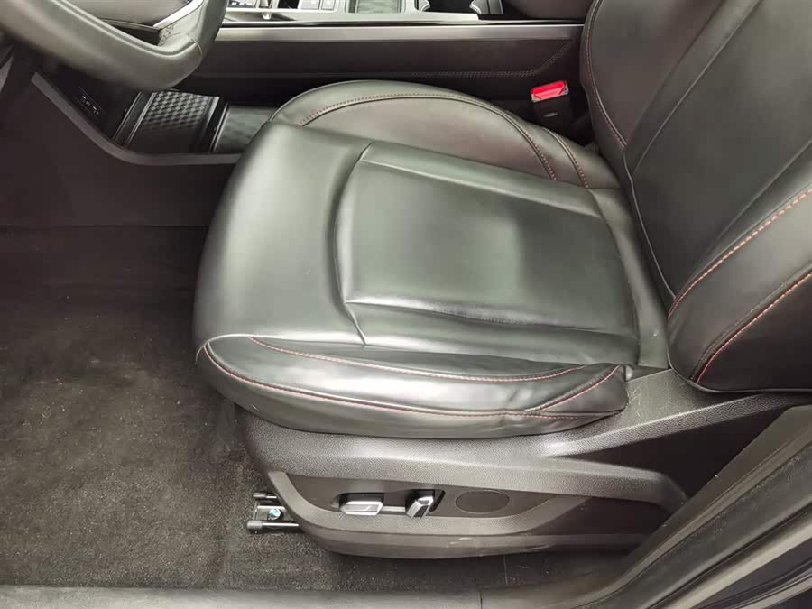 Exceed Chasing Wind C-DM 2022 #21 Exceed Chasing Wind C-DM 2022 car image #21