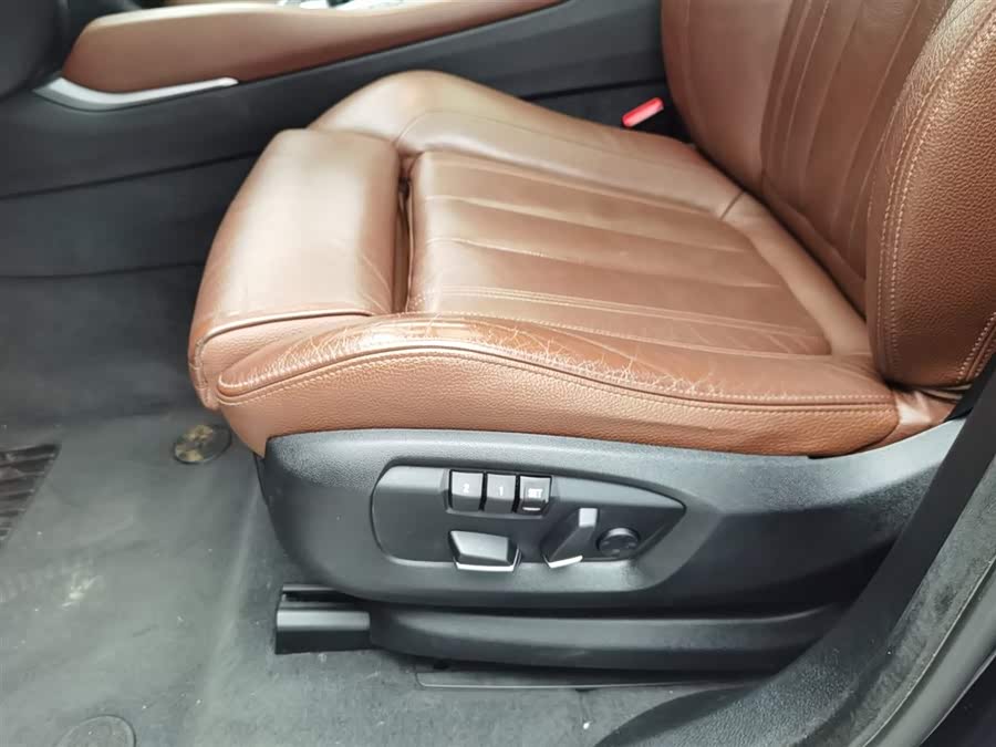 BMW X6 2016 immagine di auto #21