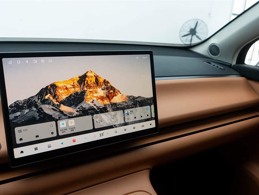 零跑汽车 零跑C10 2024 汽车图片 #21