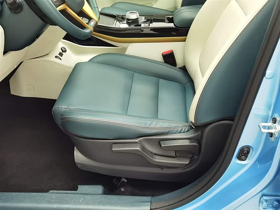 SWM斯威汽车 SWM斯威大虎EDi 2024 汽车图片 #21