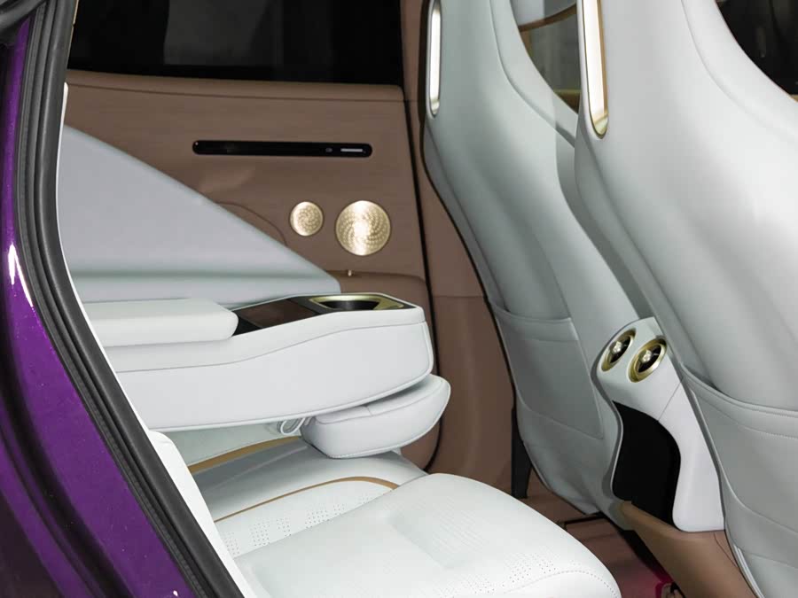 Avatr 07 2025 #21 Avatr 07 2025 car image #21