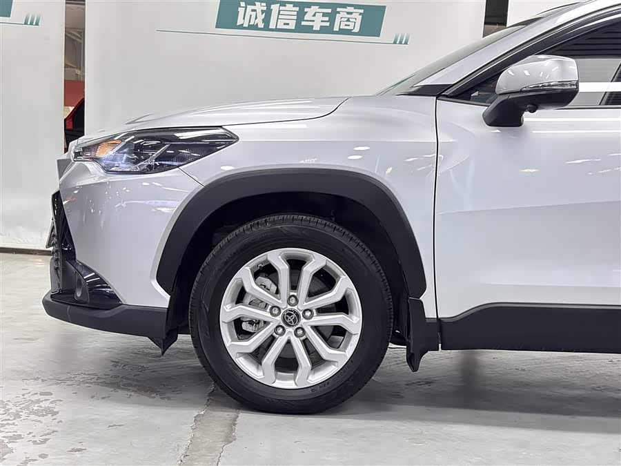 Toyota Frontlander 2022 car image #21