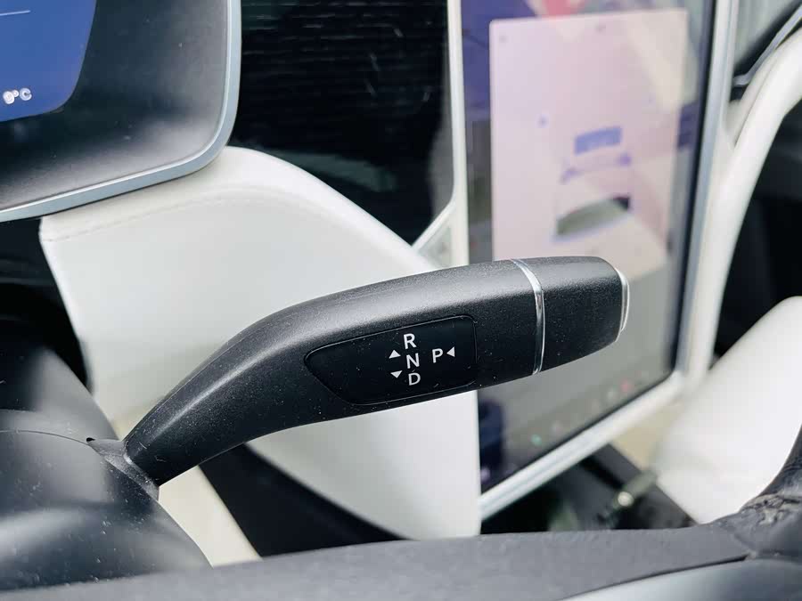 特斯拉 Model X 2017 汽车图片 #21