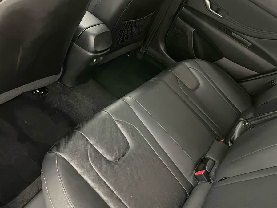 Hyundai Elantra 2021 car image #21