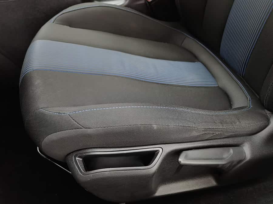 标致 标致308 2018 汽车图片 #21