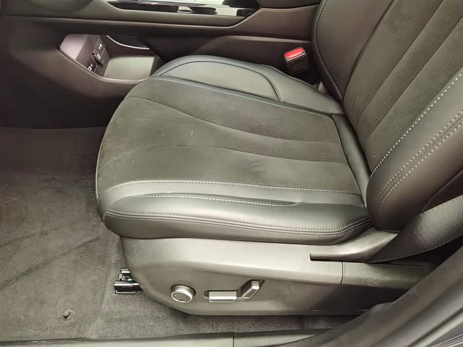 GEELY Monjaro 2023 immagine di auto #21