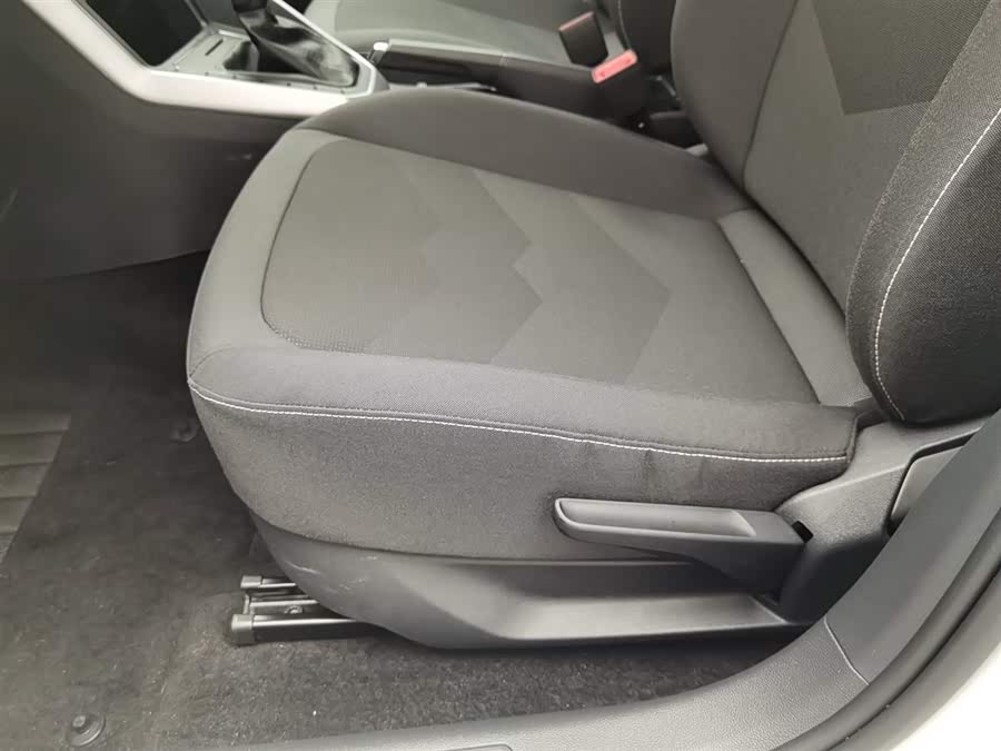 Volkswagen Polo 2023 car image #21