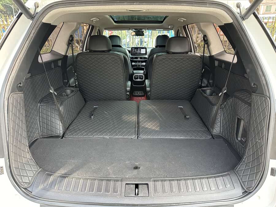 Hyundai Santa Fe 2020 car image #21