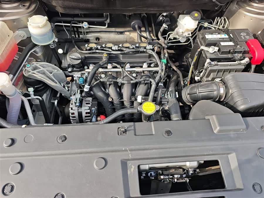 Forthing T5 2021 imagem de carro #21