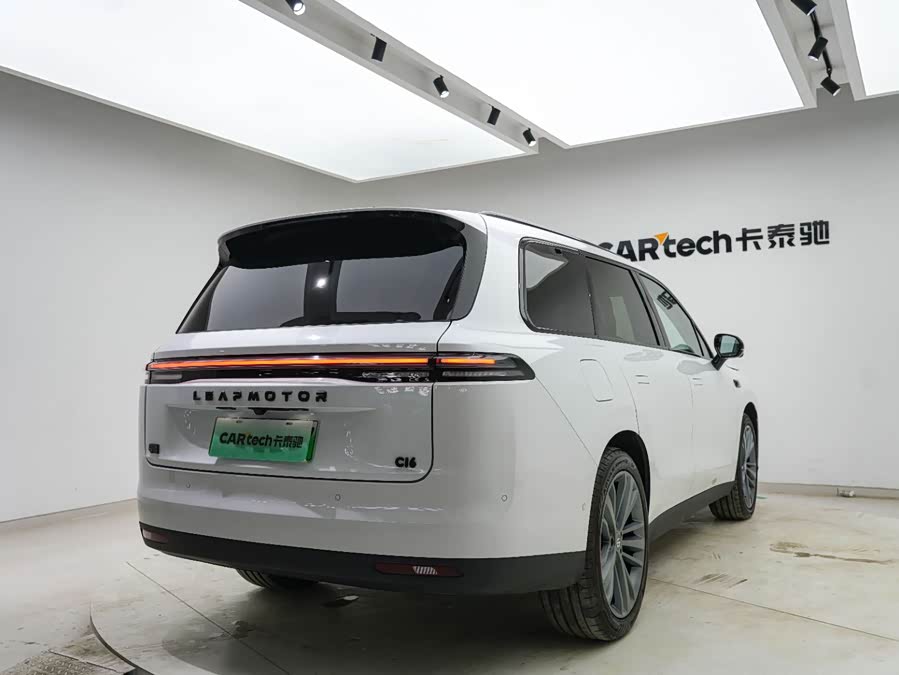 Leapmotor C16 2024 car image #21