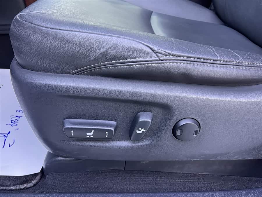 Toyota Land Cruiser Prado 2015 immagine di auto #21