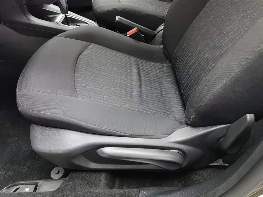 Citroen C-Elysée 2016 immagine di auto #21