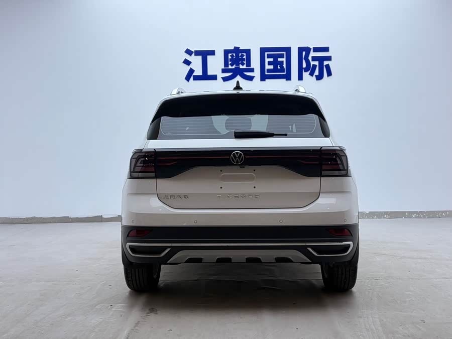 Volkswagen T-Cross 2021 car image #21