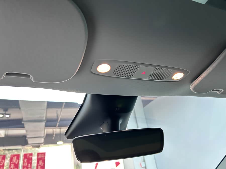 Tesla Model Y 2022 #21 Tesla Model Y 2022 car image #21