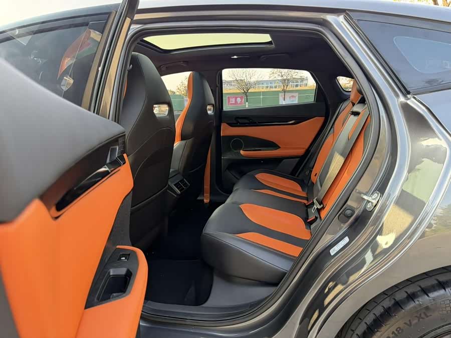 Changan UNI-V 2023 car image #21