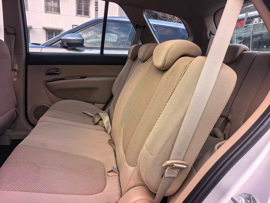 起亚 佳乐 2011 汽车图片 #21