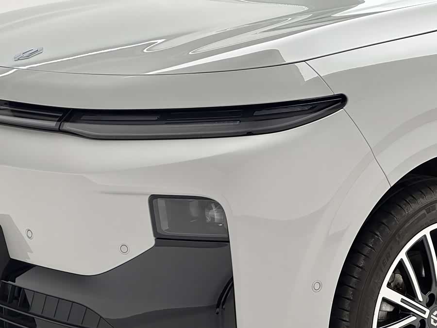 零跑汽车 零跑B10 2025 汽车图片 #21