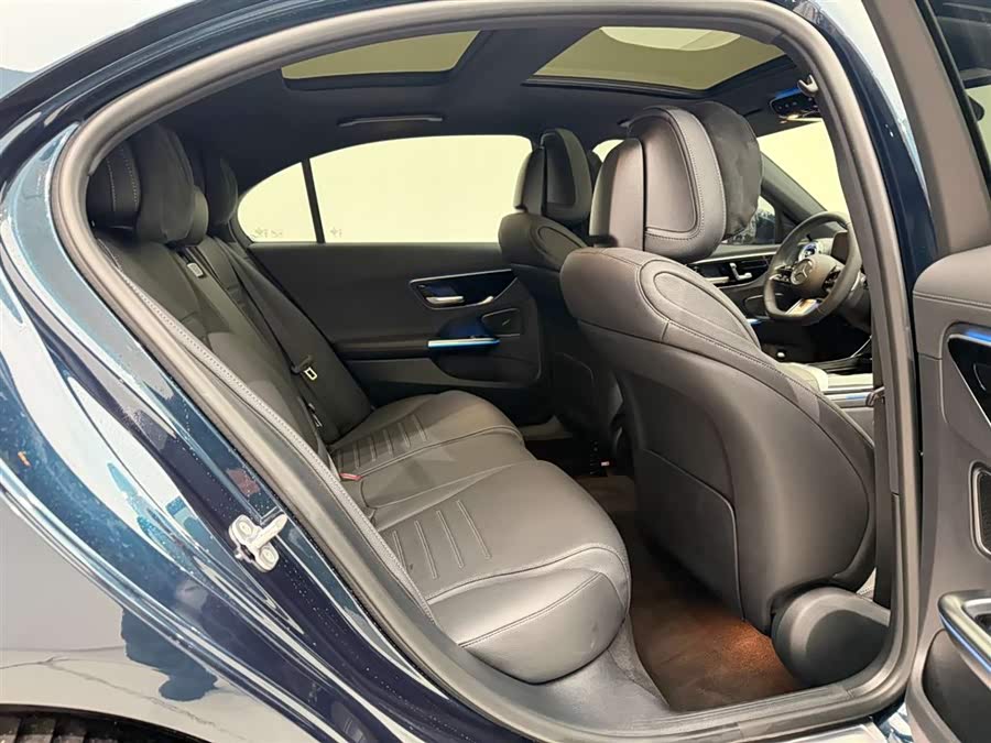 Mercedes-Benz C Class 2024 #21 Mercedes-Benz C Class 2024 car image #21