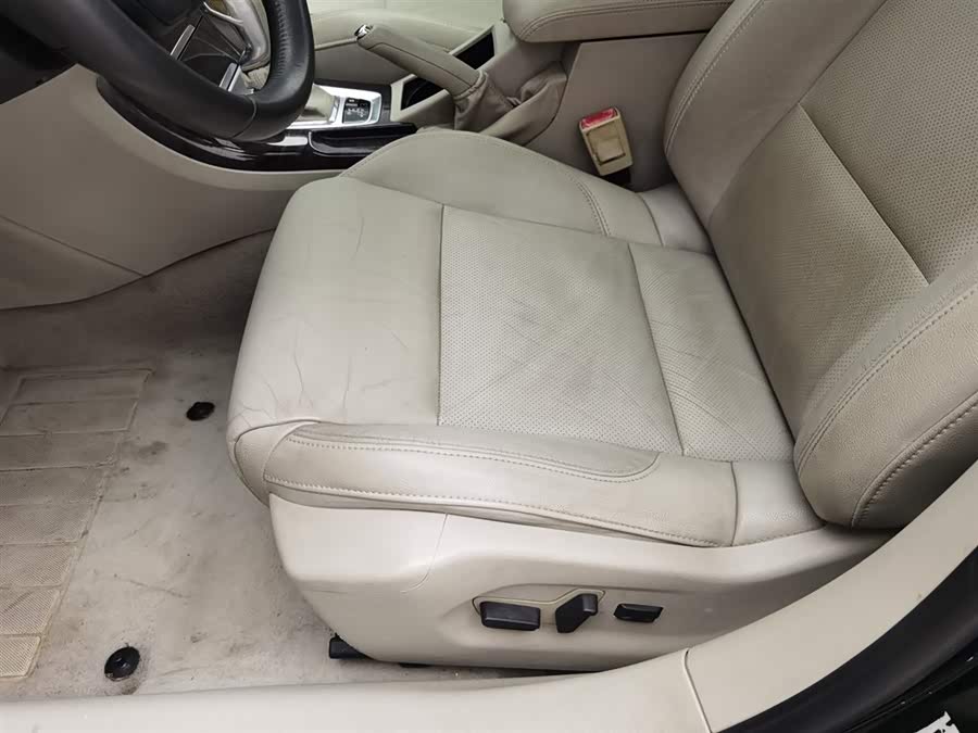 Citroen C5 2013 car image #21