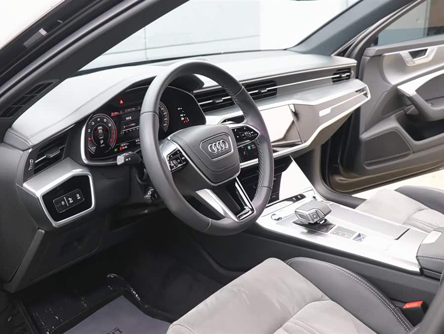 Audi A6L 2023 immagine di auto #21