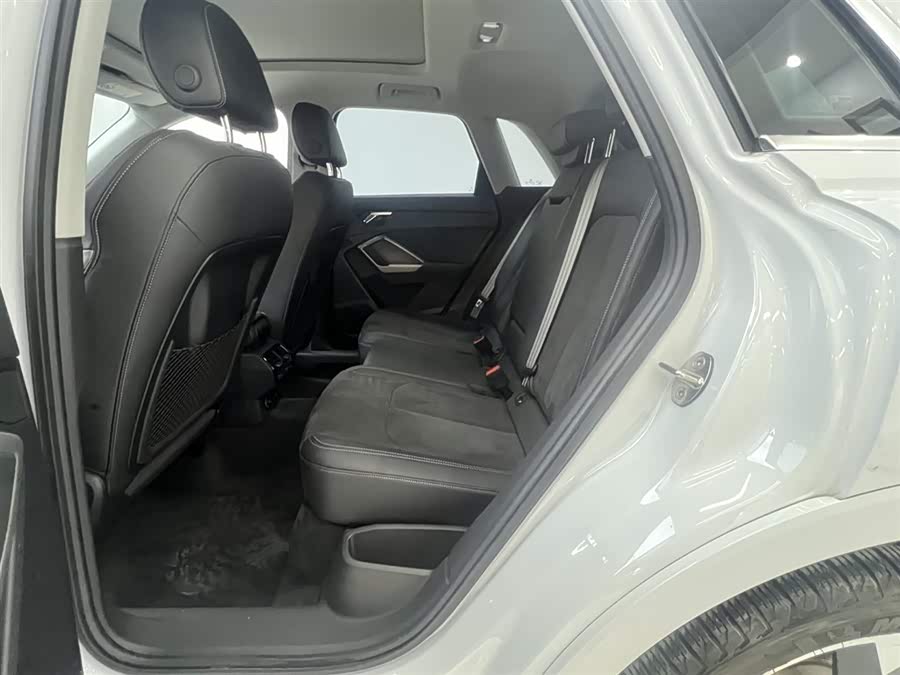 Audi Q3 2022 #21 Audi Q3 2022 car image #21