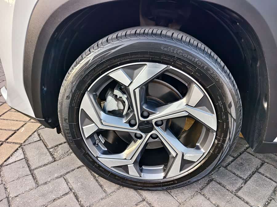 GEELY Boyue L 2022 car image #21