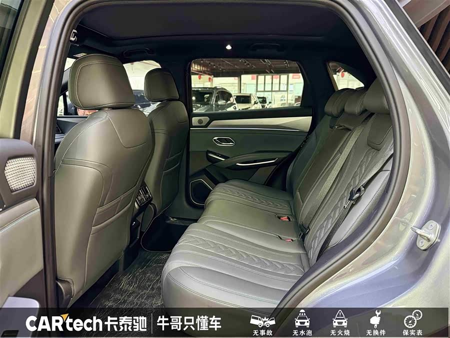 BYD SongL DM-i 2025 car image #21