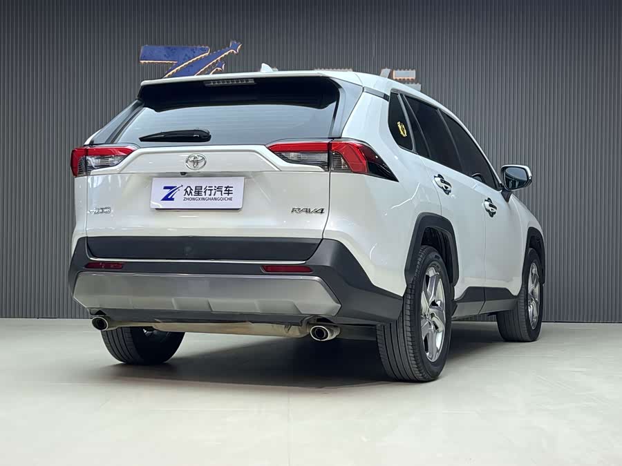 Toyota RAV4 2021 #21 Toyota RAV4 2021 car image #21