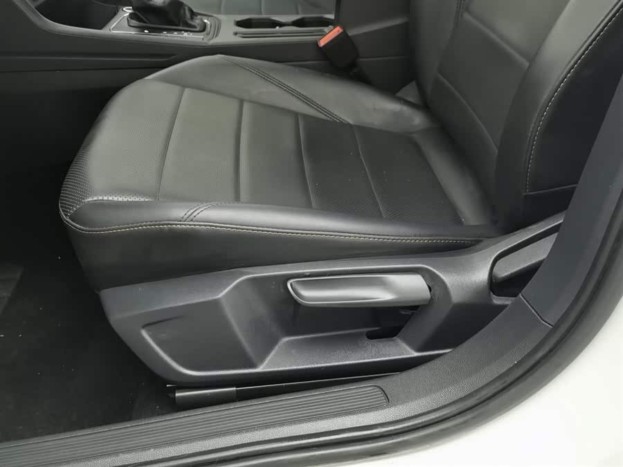 Volkswagen Lavida 2020 car image #21
