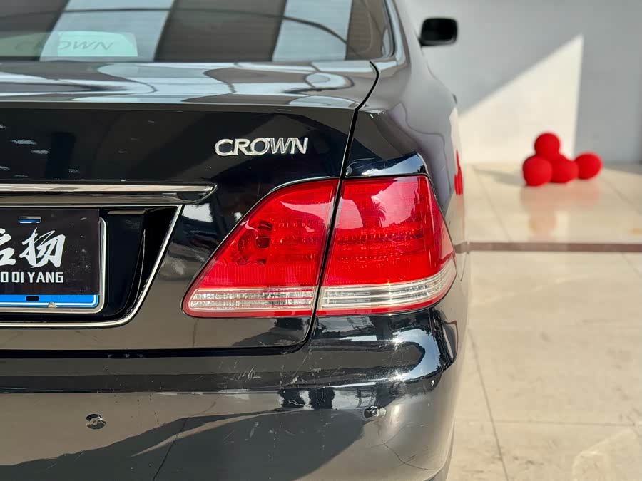 丰田 皇冠 2006 汽车图片 #21