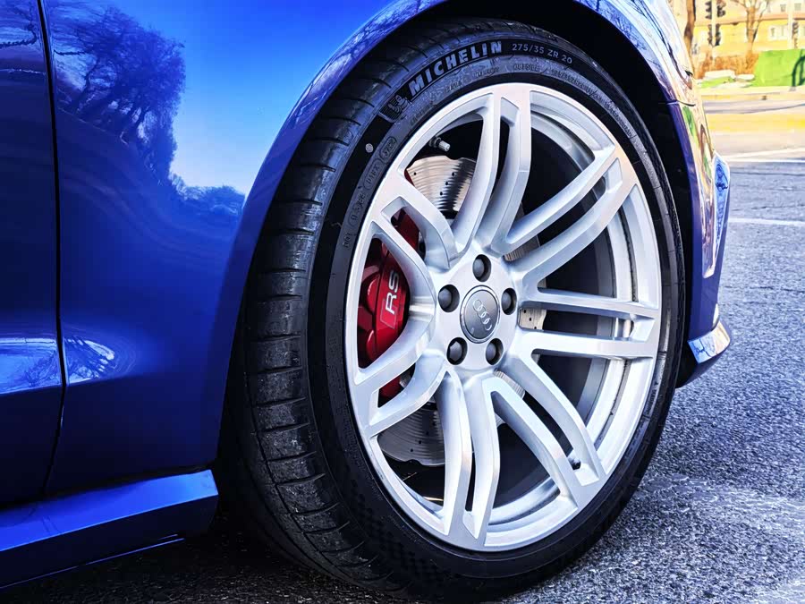 Audi RS 6 2016 صورة سيارة #21