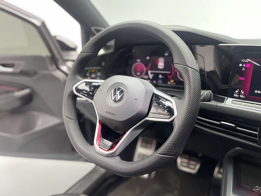 Volkswagen GolfGTI 2024 car image #21