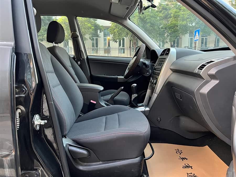 Chery Tiggo 3 2015 car image #21