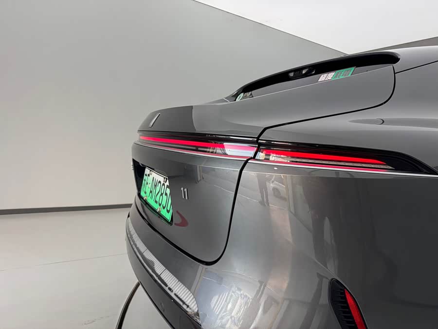 Avatr 11 2023 #21 Avatr 11 2023 car image #21