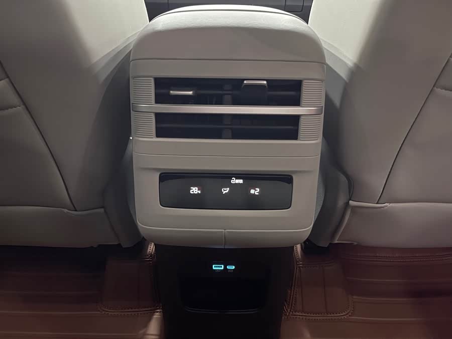 FangChengBao Tiger 7 2025 صورة سيارة #21